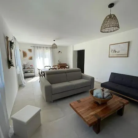 Havre De Paix En Provence : Maison Avec Piscine *