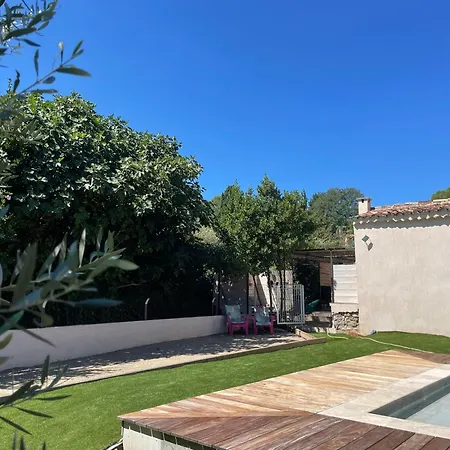 Havre De Paix En Provence : Maison Avec Piscine